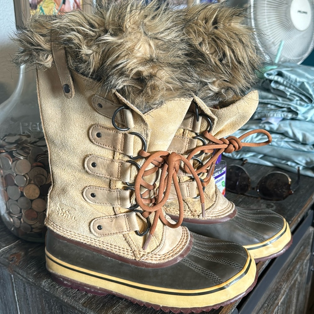 Sorel snow boots